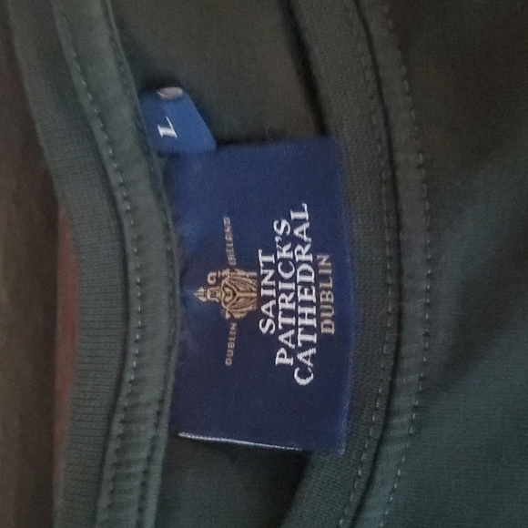 unisex Green Saint Patrick's Cathedral Dublin, Ireland T-shirt sz L - Picture 5 of 7